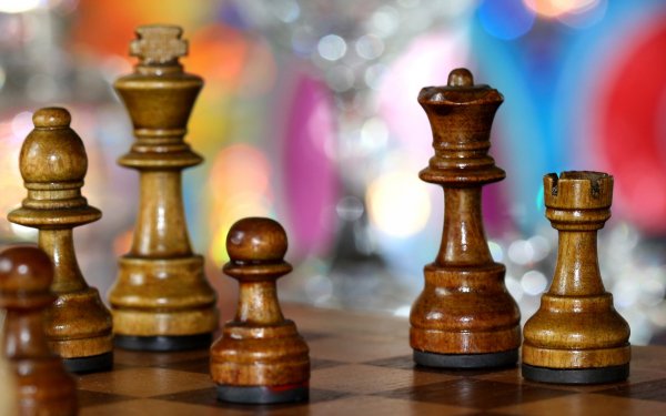 Red and White Chessboard Set 4k Ultra HD Wallpaper | Background Image