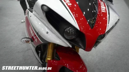  2012 Yamaha R1 