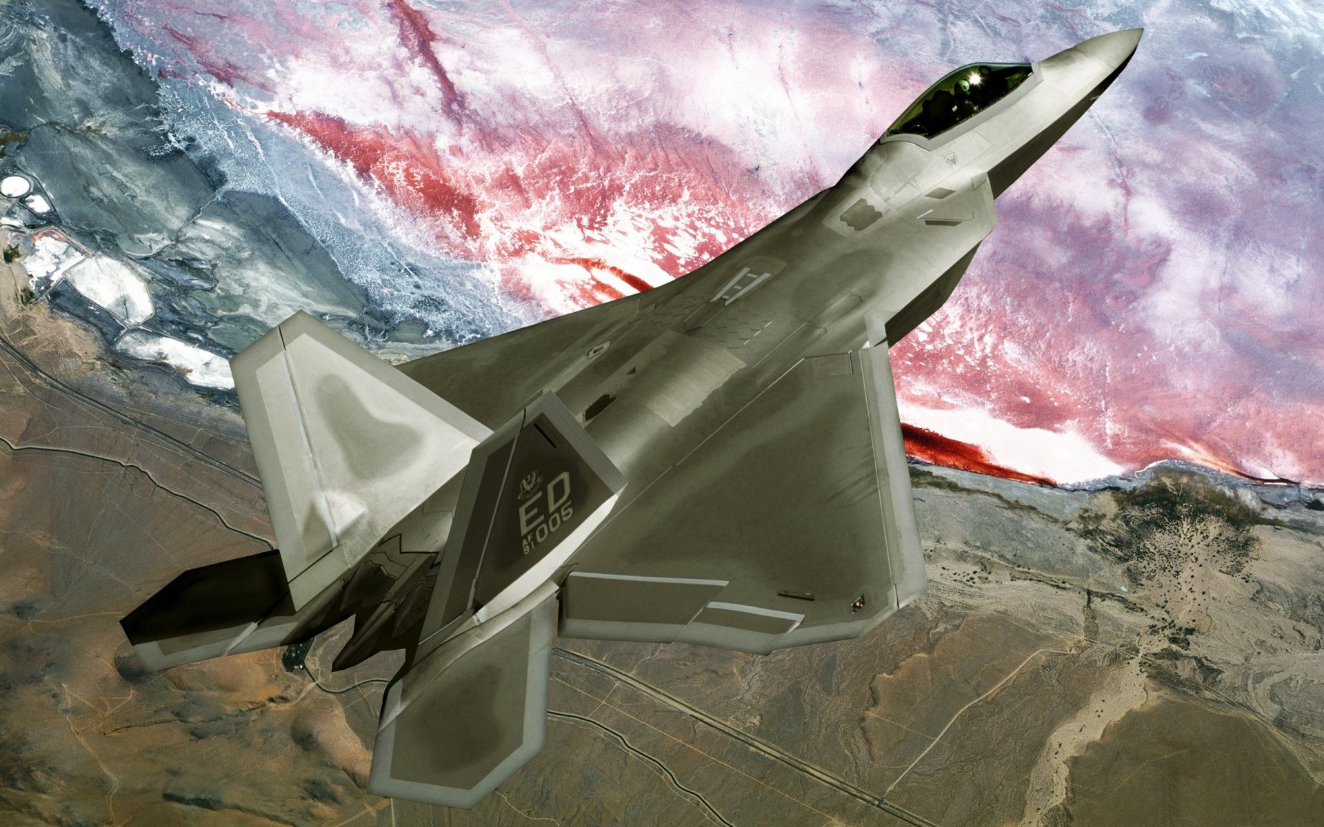 Download Military Lockheed Martin F-22 Raptor HD Wallpaper