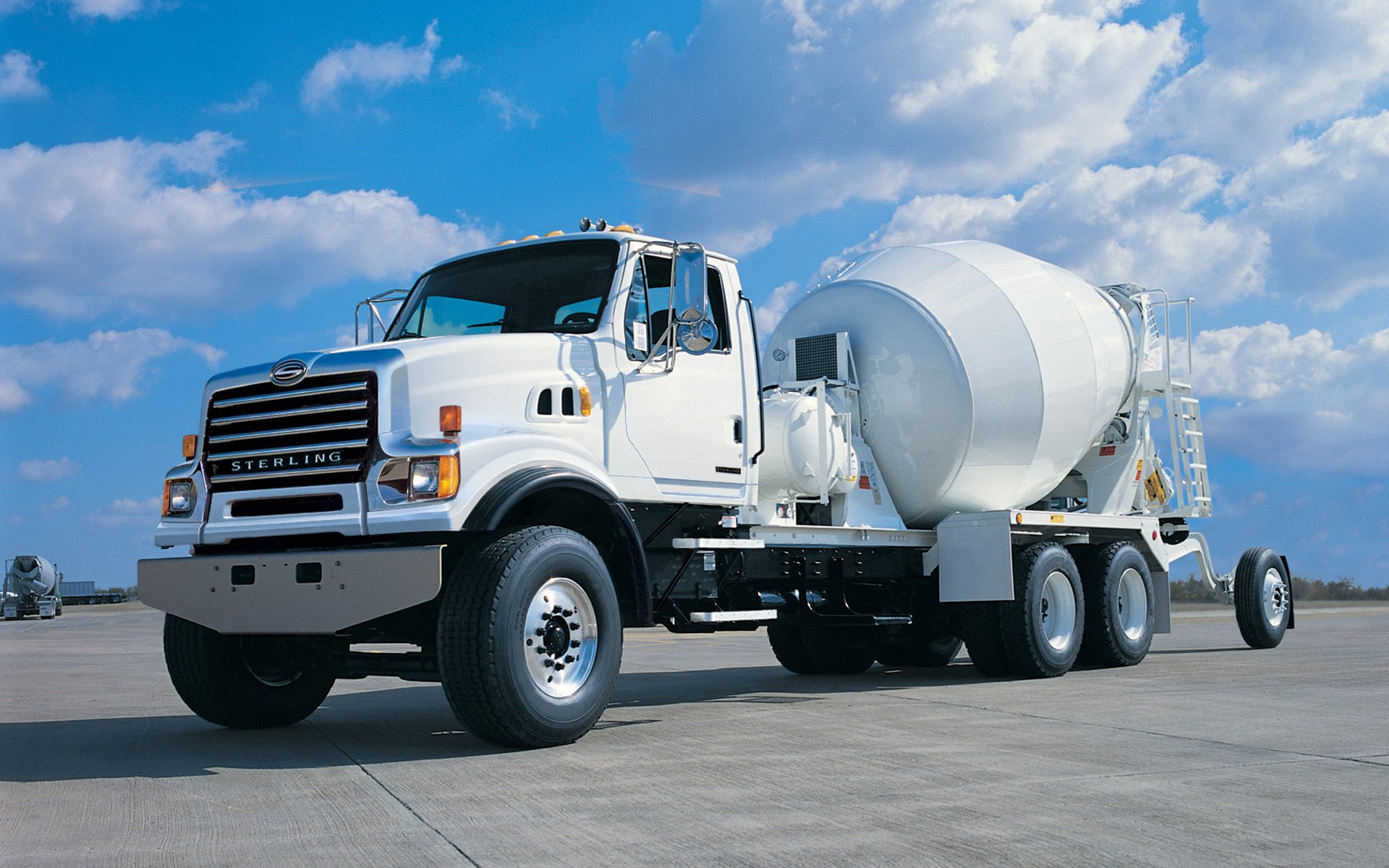 Download Vehicle Sterling HD Wallpaper