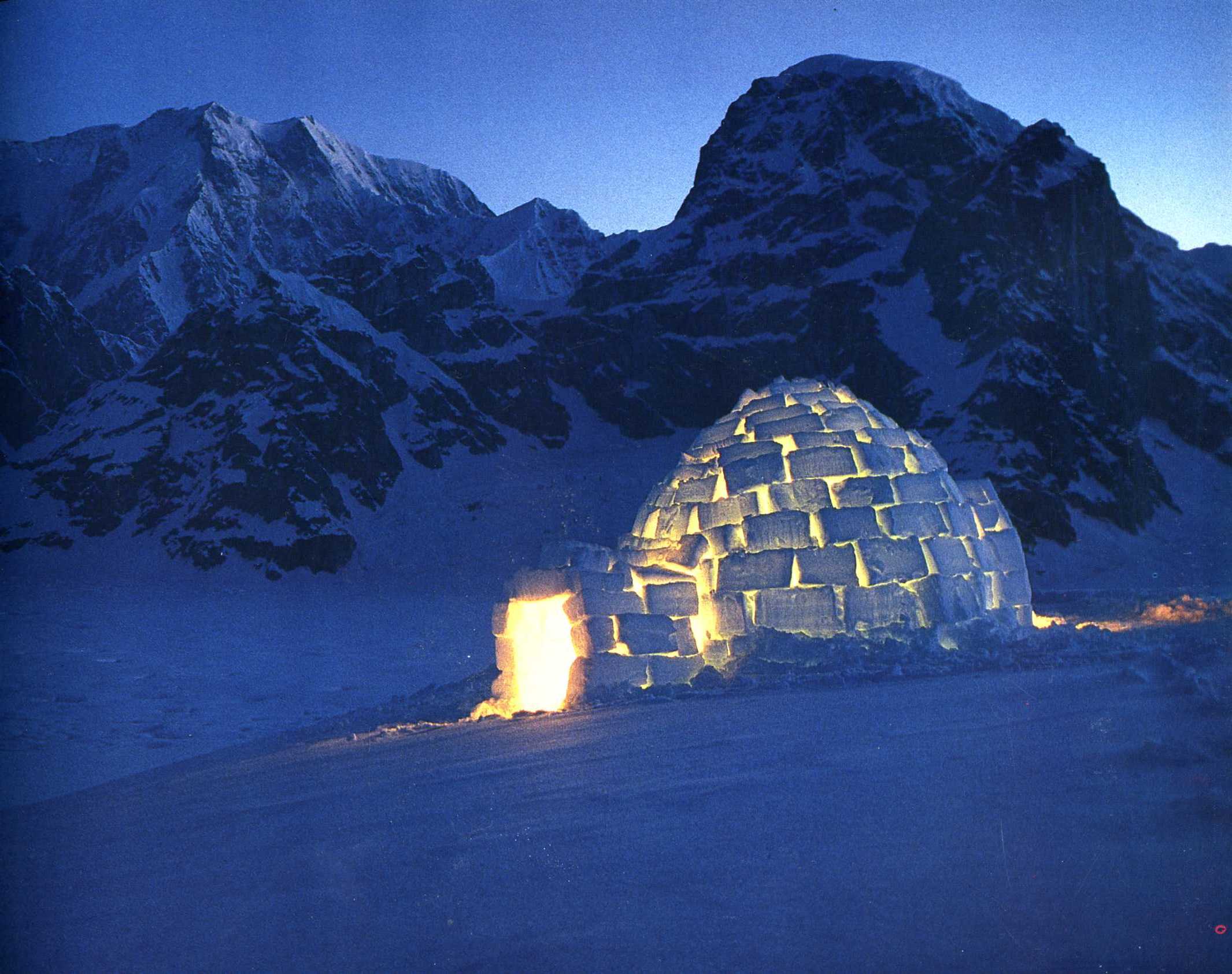 Man Made Igloo HD Wallpaper
