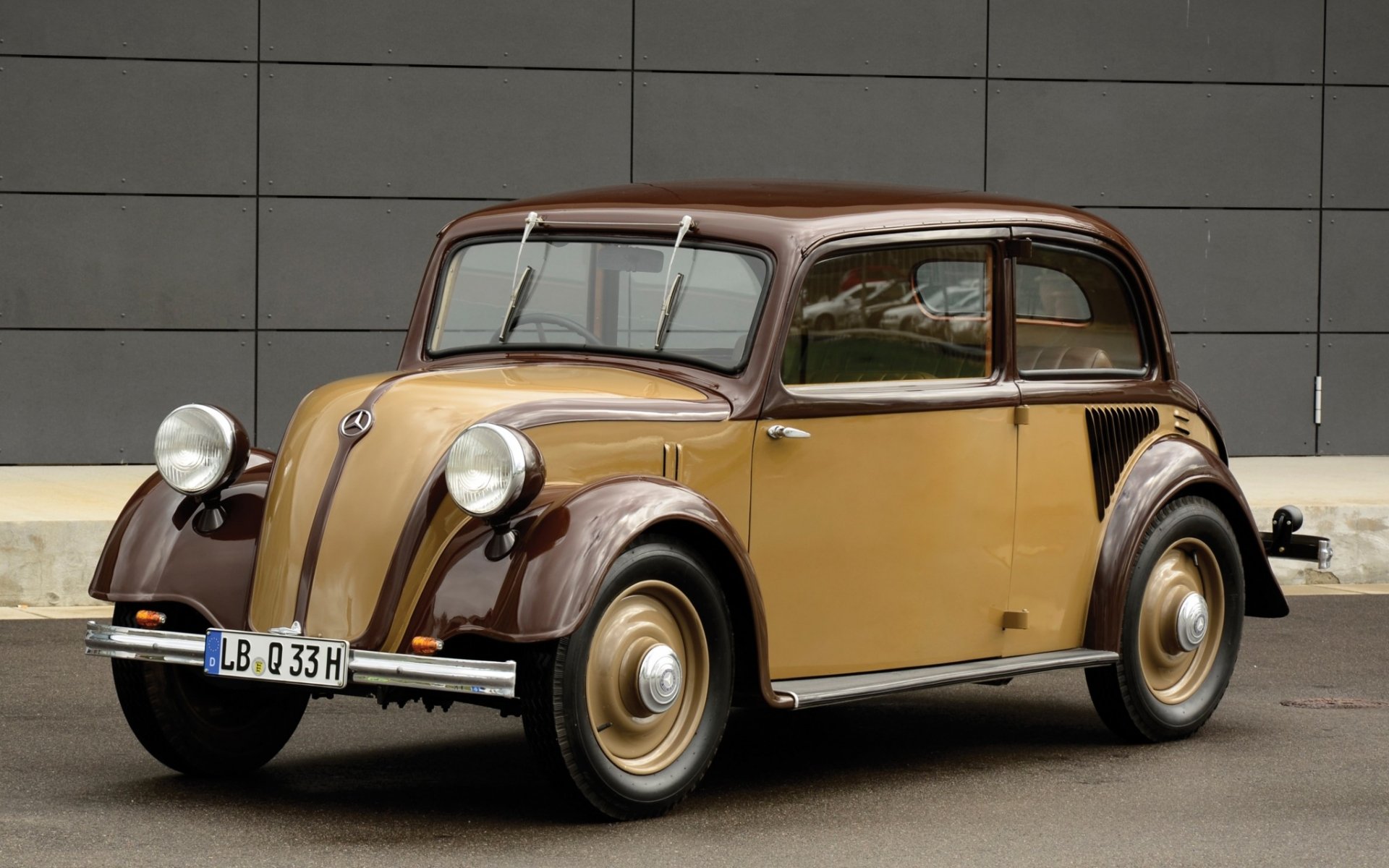 Download Vehicle Mercedes-Benz 130 W23 2-Door Saloon HD Wallpaper