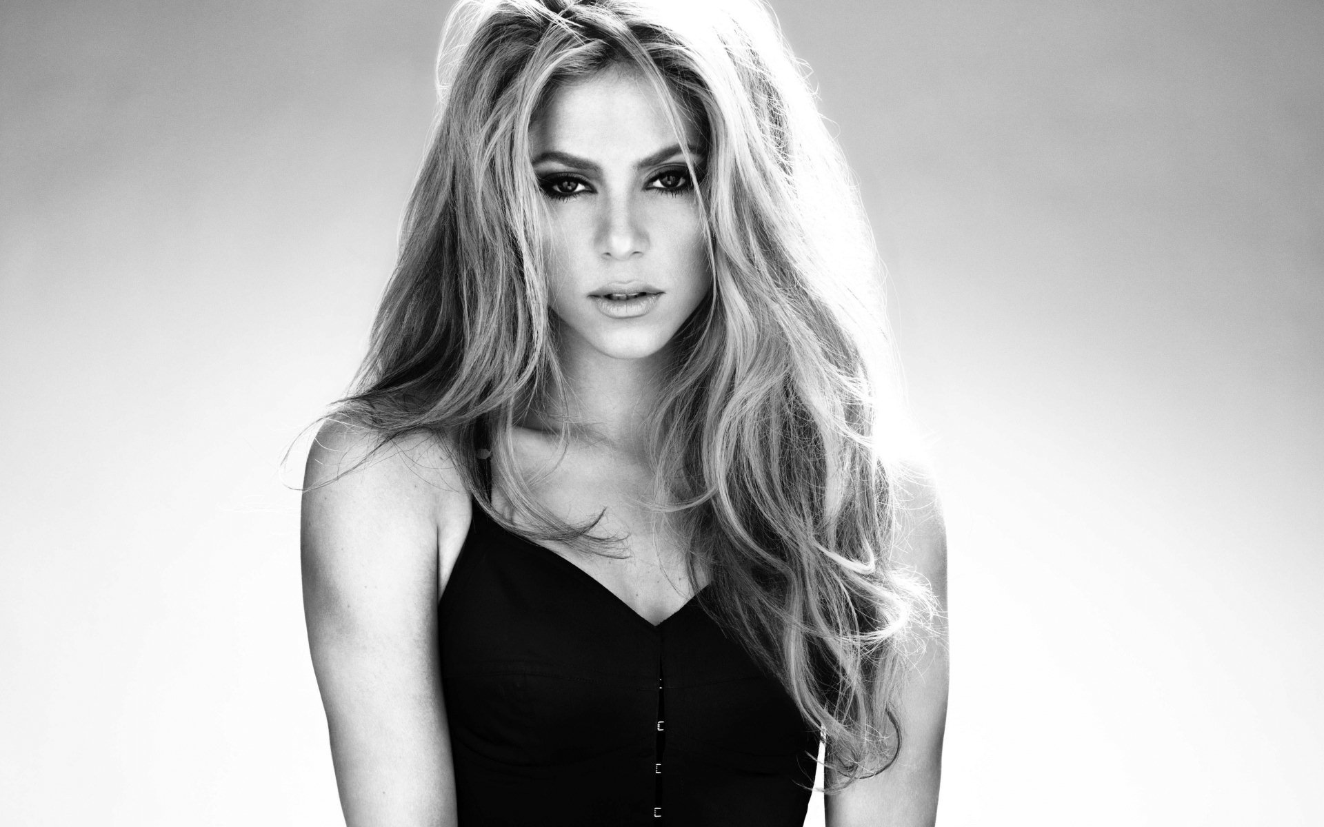 Download Music Shakira HD Wallpaper