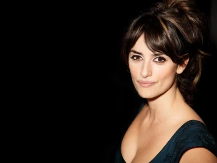 Celebrity Penelope Cruz HD Desktop Wallpaper | Background Image