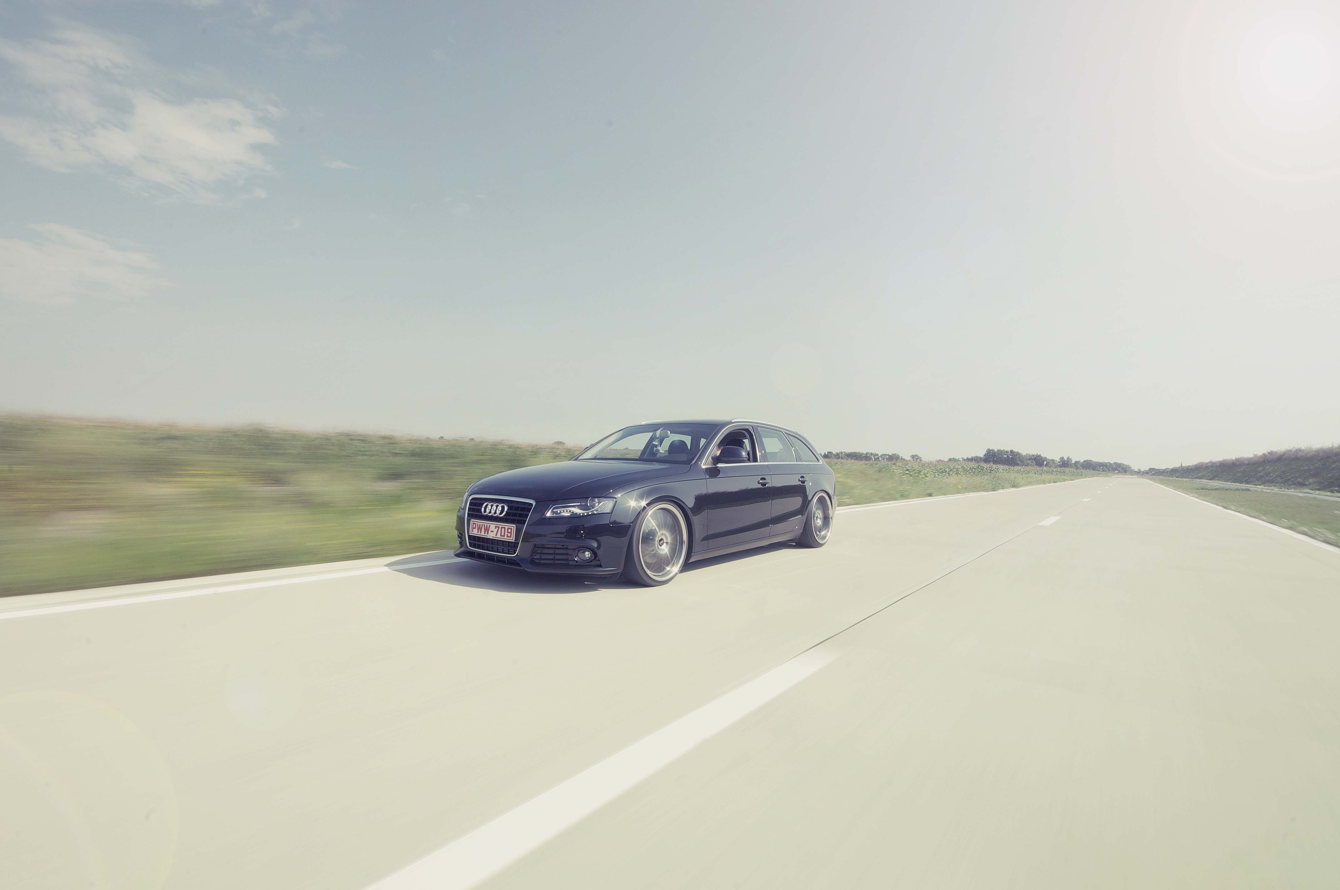 Download Vehicle Audi 4k Ultra HD Wallpaper