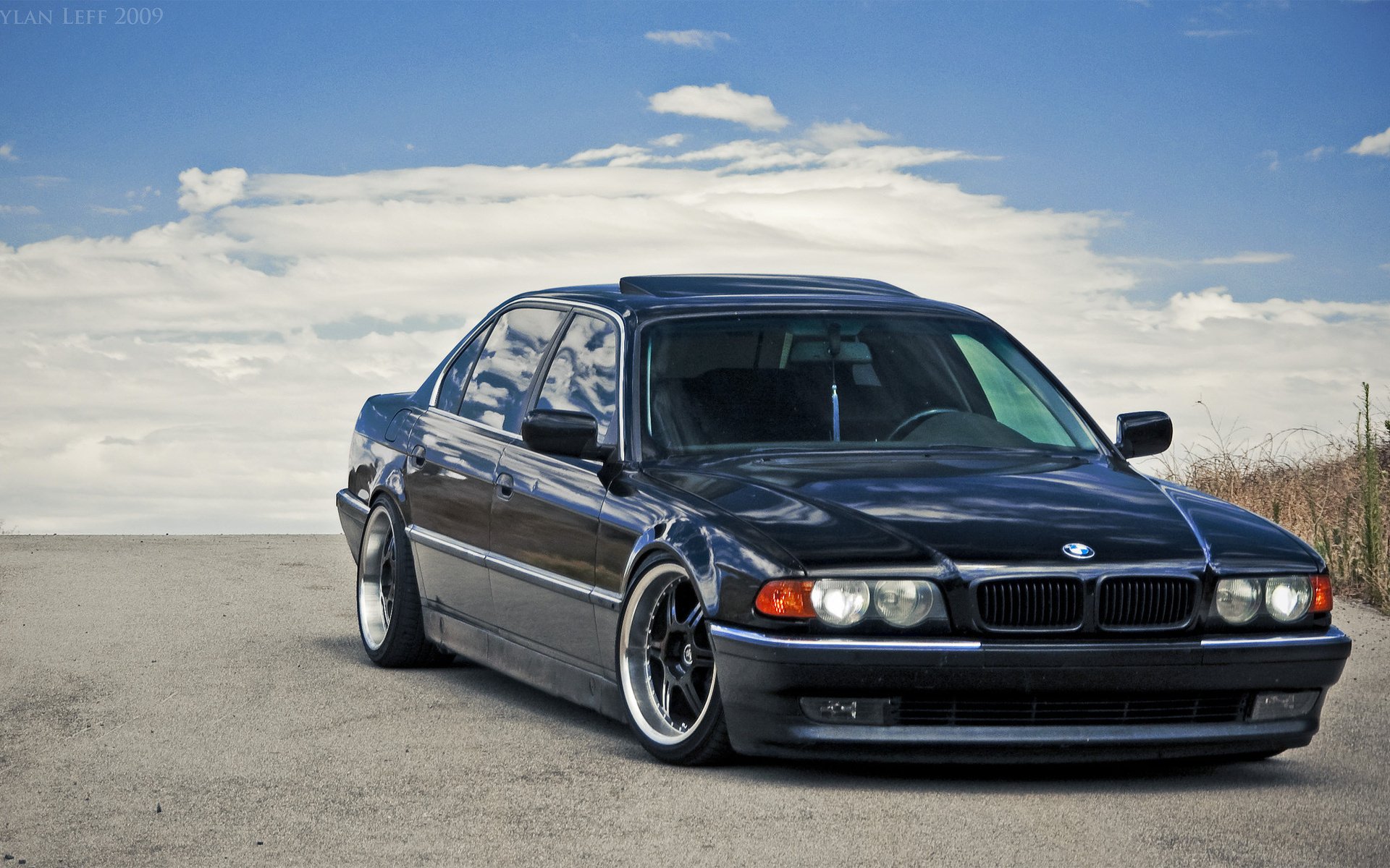 Download Vehicle BMW HD Wallpaper