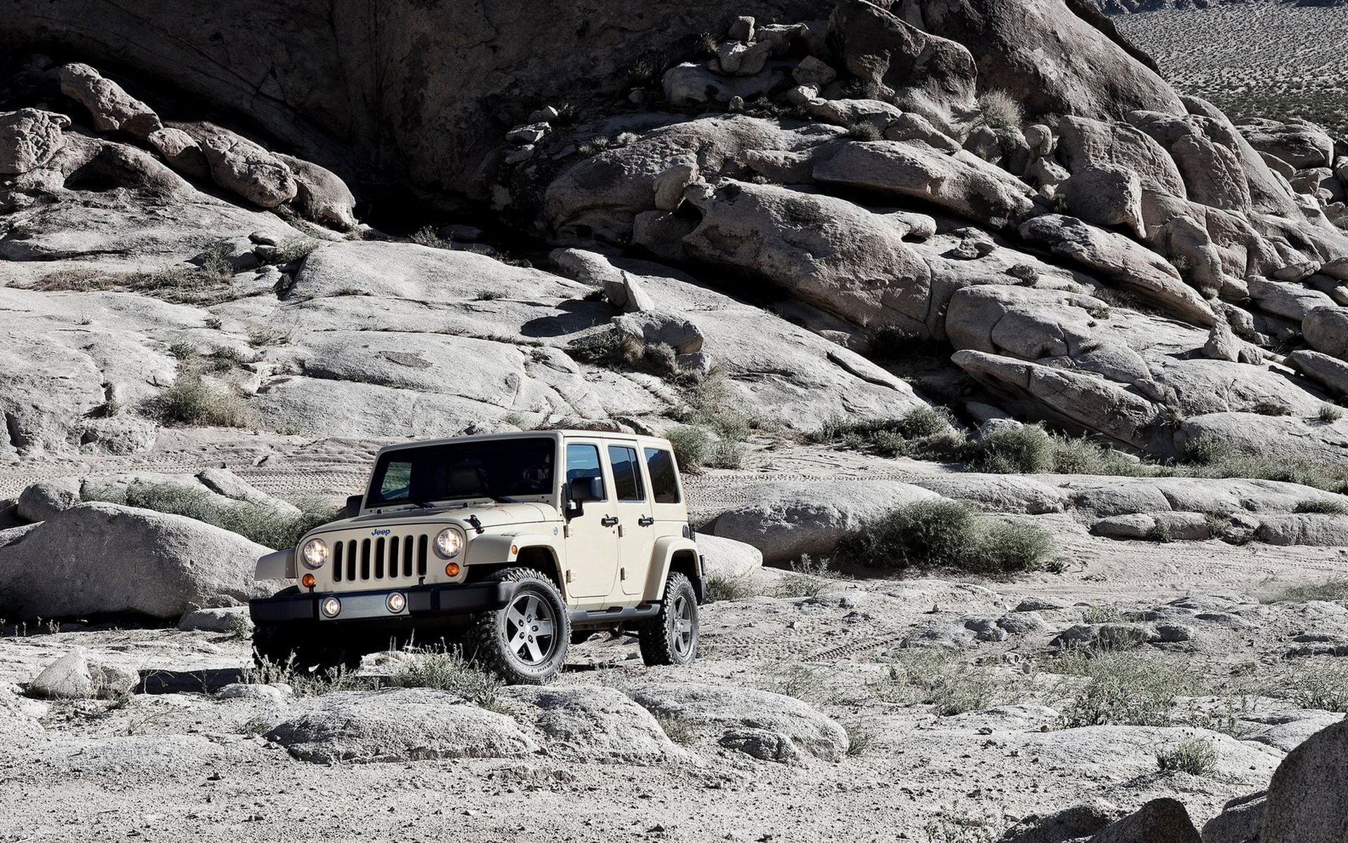 Jeep HD Wallpaper | Background Image | 1920x1200 | ID:256177