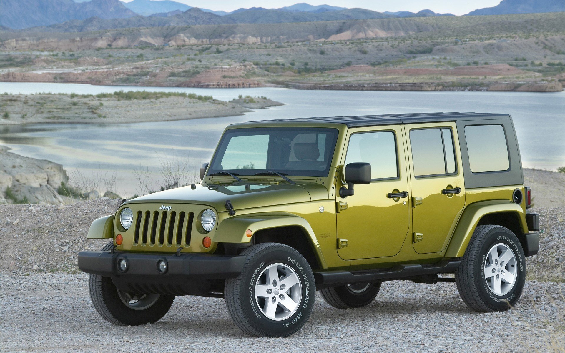 Download Vehicle Jeep HD Wallpaper