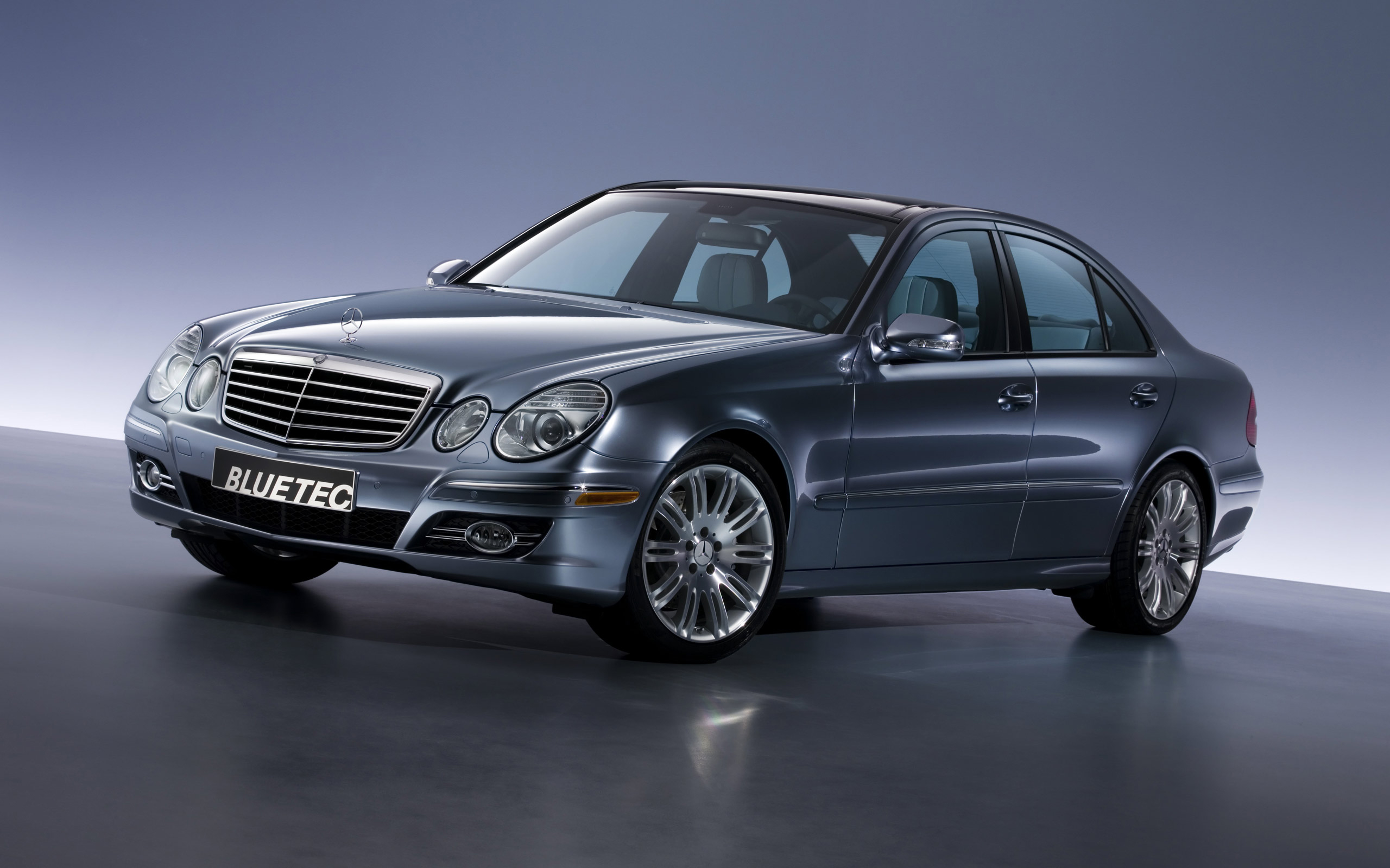 Download Vehicle Mercedes HD Wallpaper