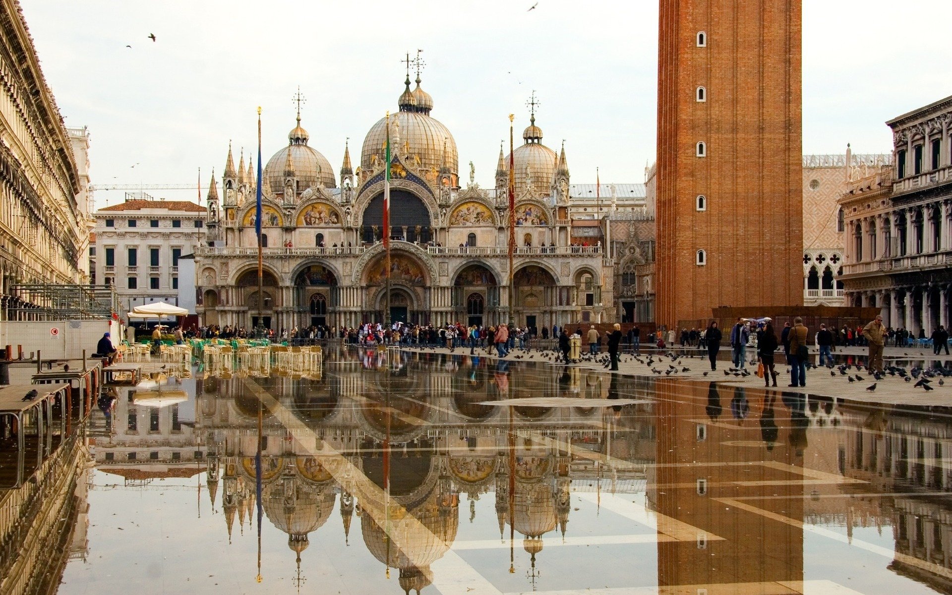 St mark's. Площадь Сан-Марко Венеция Италия. Площадь Святого марка в Венеции. Венеция Пьяцца Сан Марко.