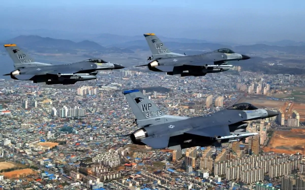 military General Dynamics F-16 Fighting Falcon HD Desktop Wallpaper | Background Image