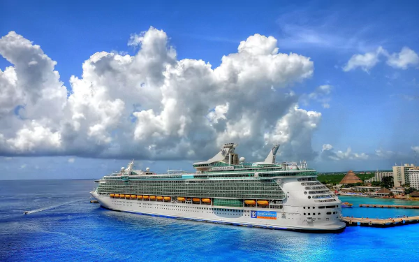cloud cruise ship vehicle MS Freedom of the Seas HD Desktop Wallpaper | Background Image