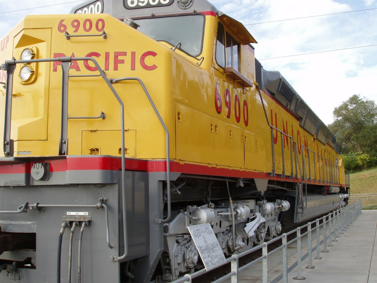  Union  Pacific  6900 Wallpaper  and Background  Image 