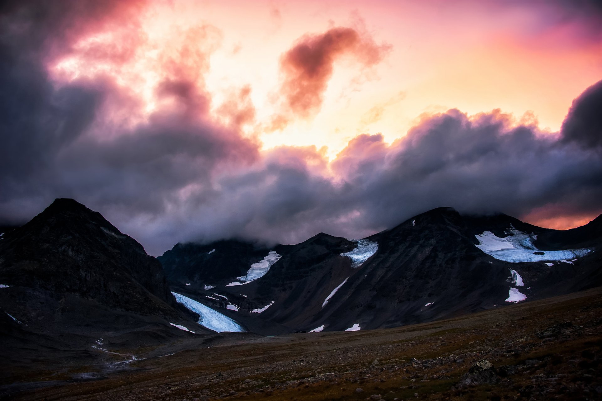 Download Snow Nature Mountain Snowy Mountain HD Wallpaper | 2048x1363 ...