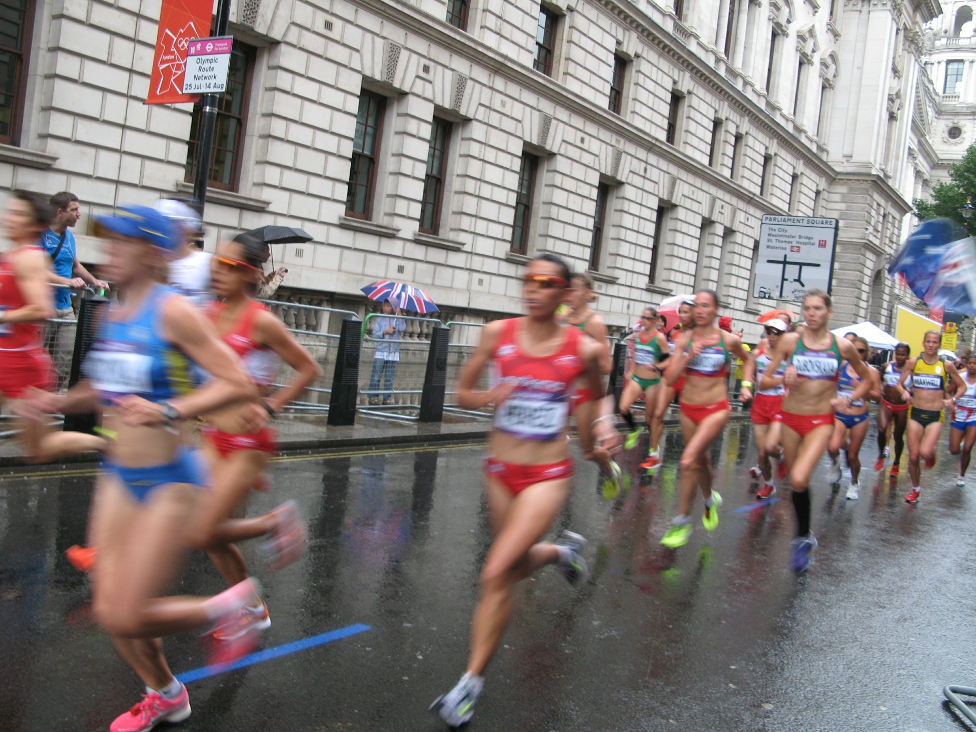 Download Running Sports HD Wallpaper