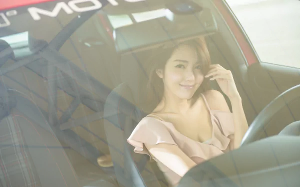 car Taiwanese asian smile model woman Catherine HD Desktop Wallpaper | Background Image
