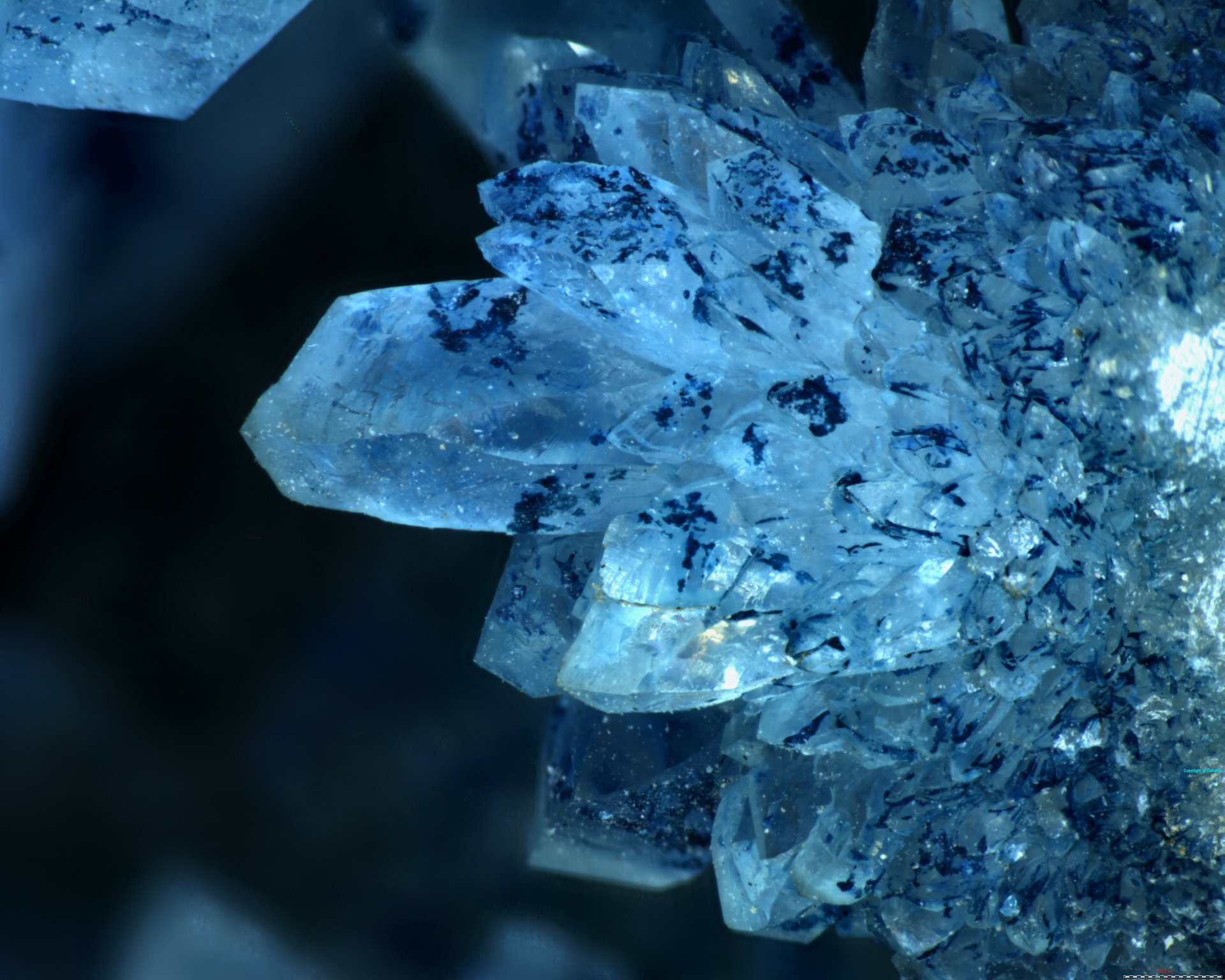 10+ 4K Crystal Wallpapers | Background Images