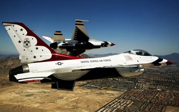 Military United States Air Force Thunderbirds Jet Fighters Air Force General Dynamics F-16 Fighting Falcon Aircraft HD Wallpaper | Background Image