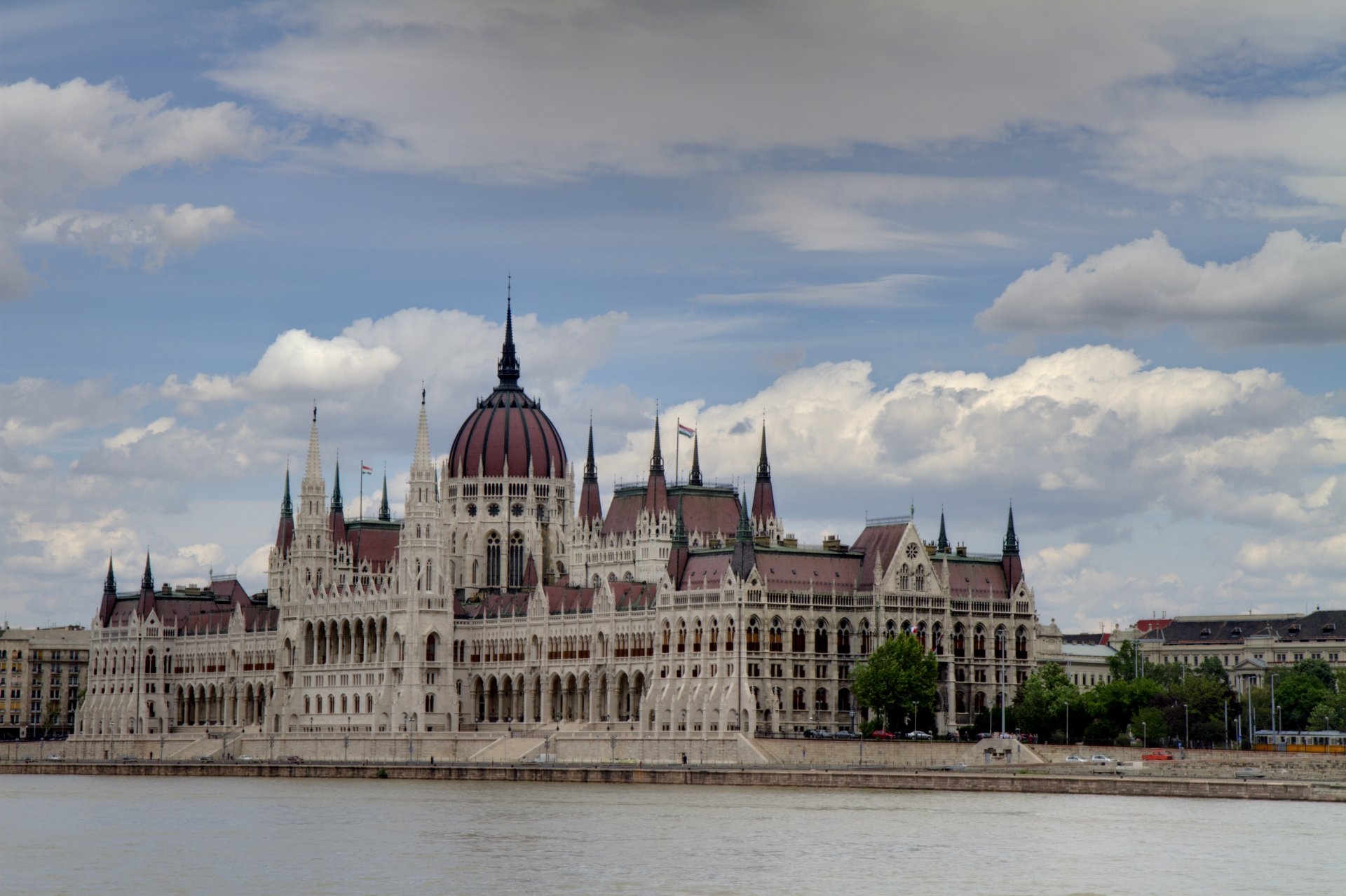 Download Danube Architecture Budapest Hungary Man Made Hungarian Parliament Building 4k Ultra HD Wallpaper