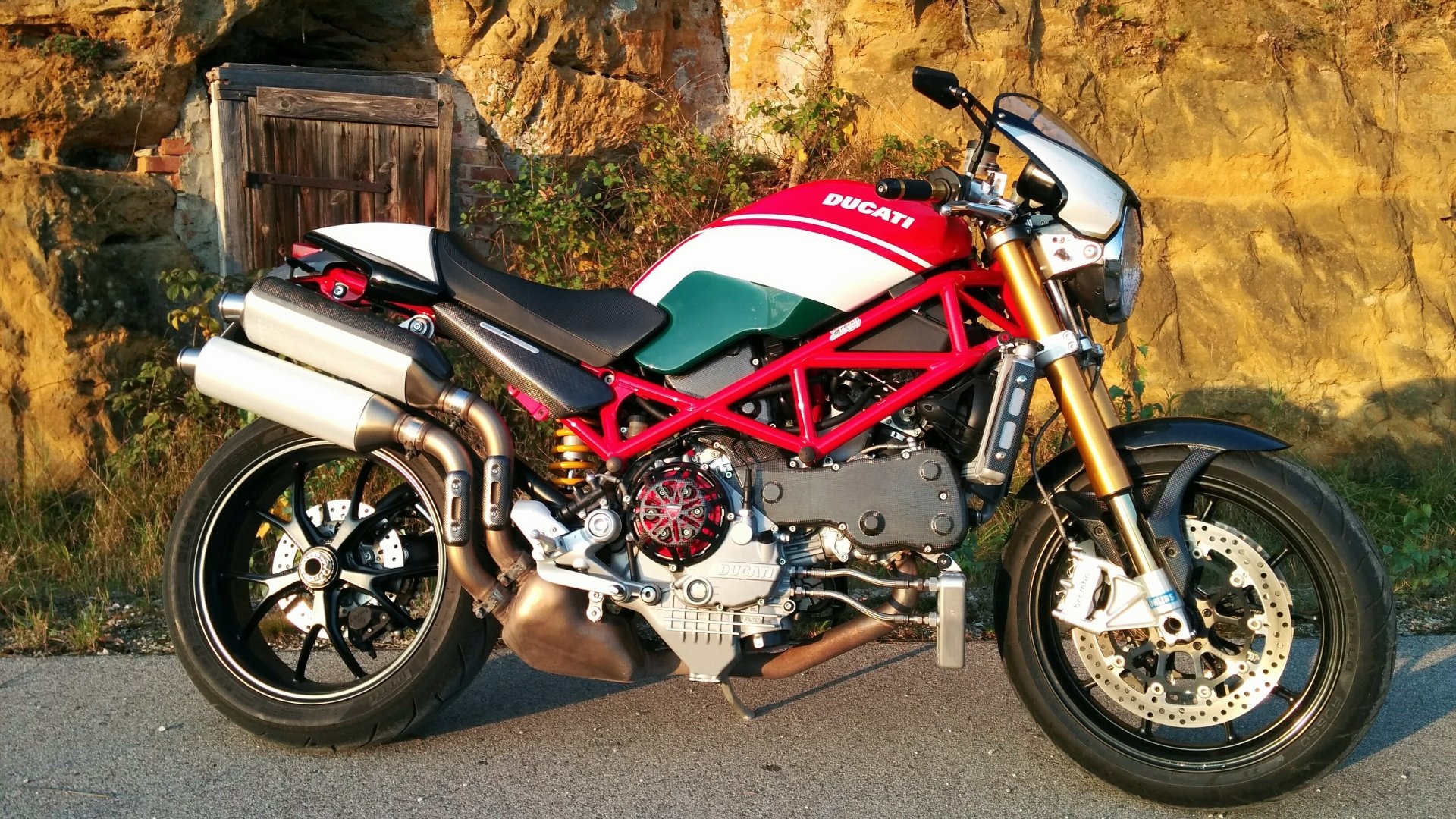 Download Vehicle Ducati HD Wallpaper