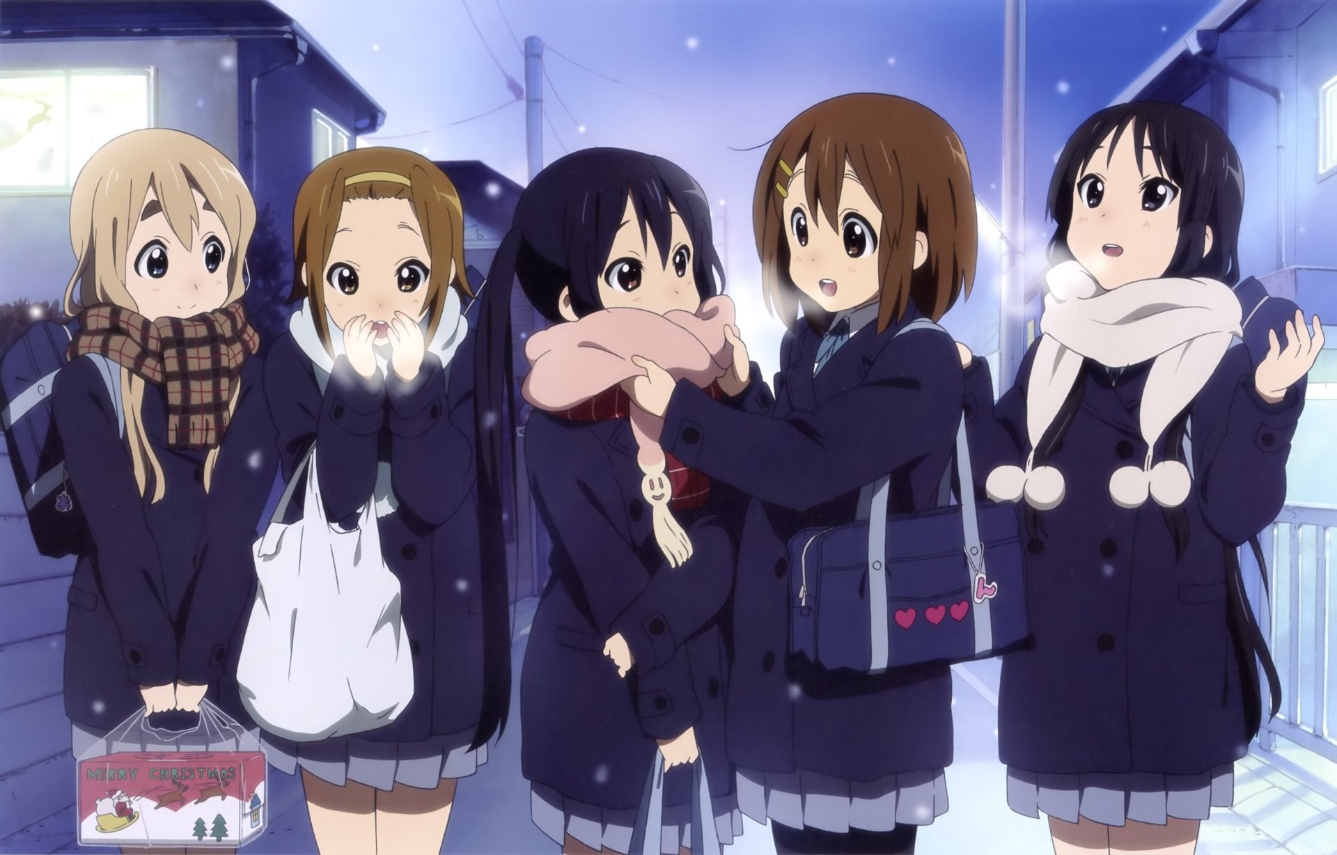 AHD wallpaper featuring Azusa Nakano, Tsumugi Kotobuki, Ritsu Tainaka, Yui Hirasawa, and Mio Akiyama in school uniforms, sharing a joyful moment in the snow.