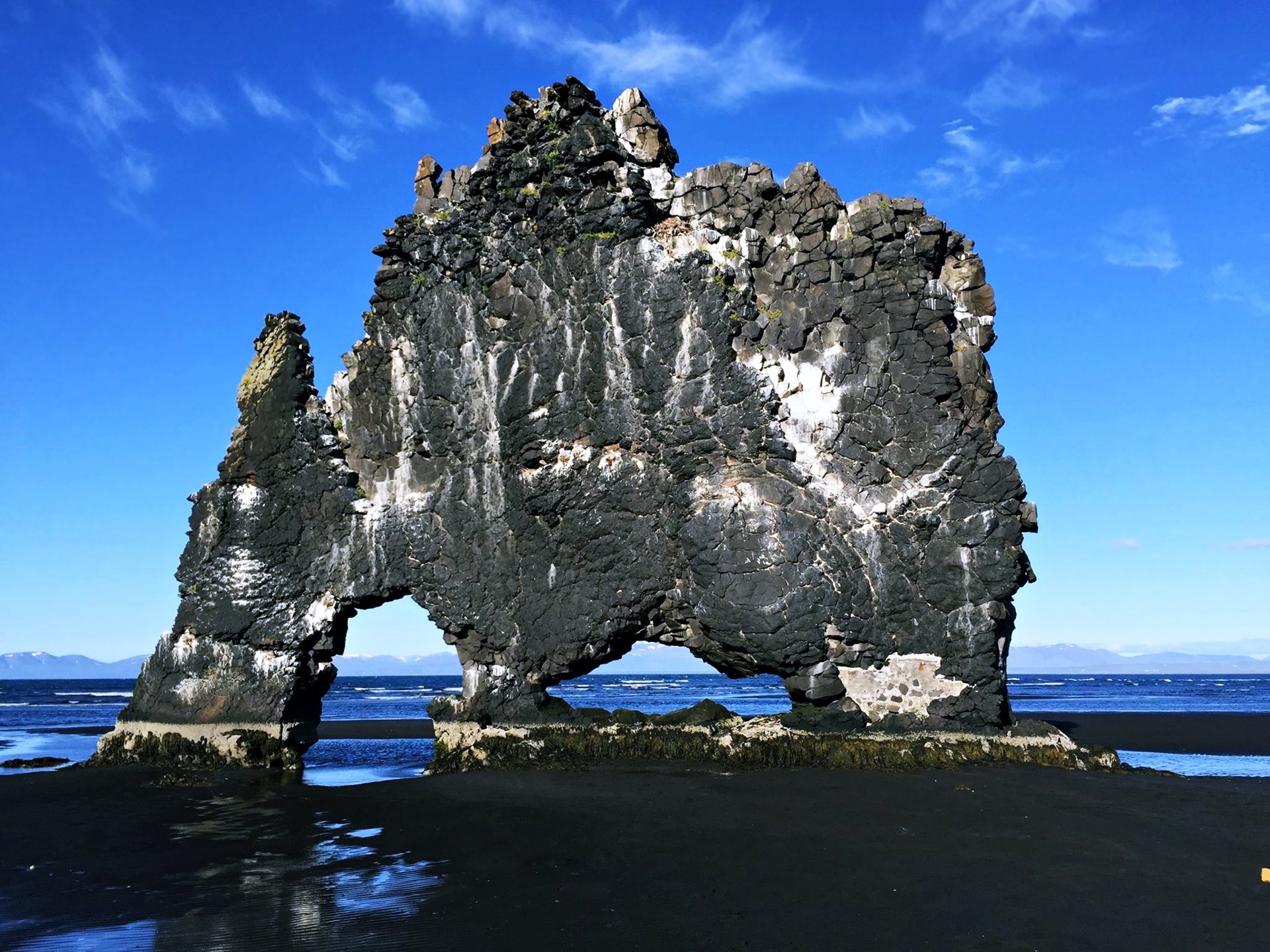 Hvítserkur Rock Is In Iceland 4k Ultra HD Wallpaper | Background Image