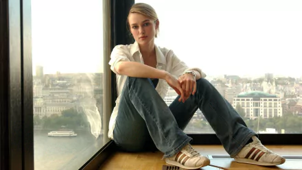 Celebrity Keira Knightley HD Desktop Wallpaper | Background Image
