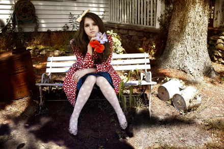 Celebrity Kara Hayward HD Desktop Wallpaper | Background Image