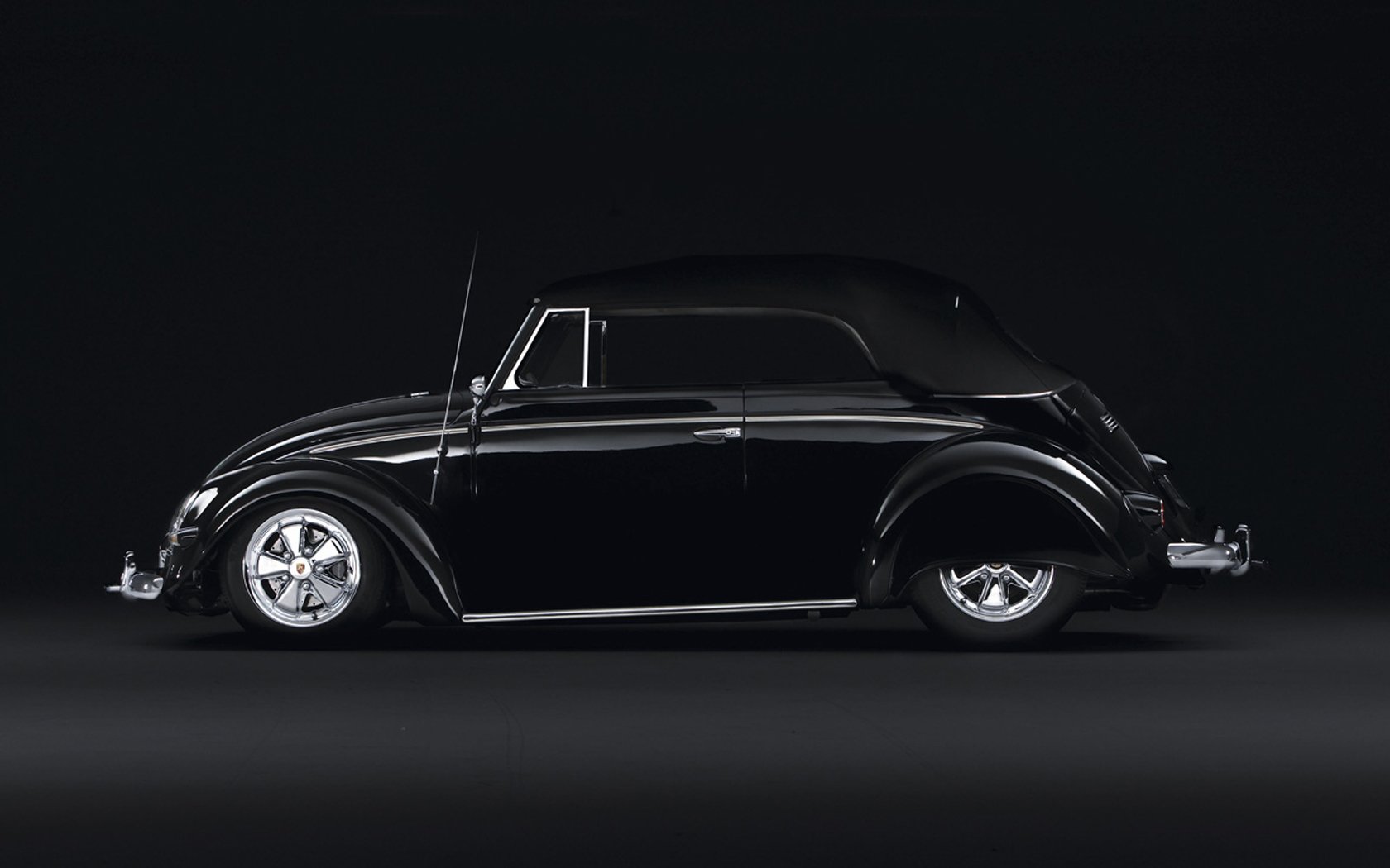 Download Vehicle Volkswagen Beetle Wallpaper