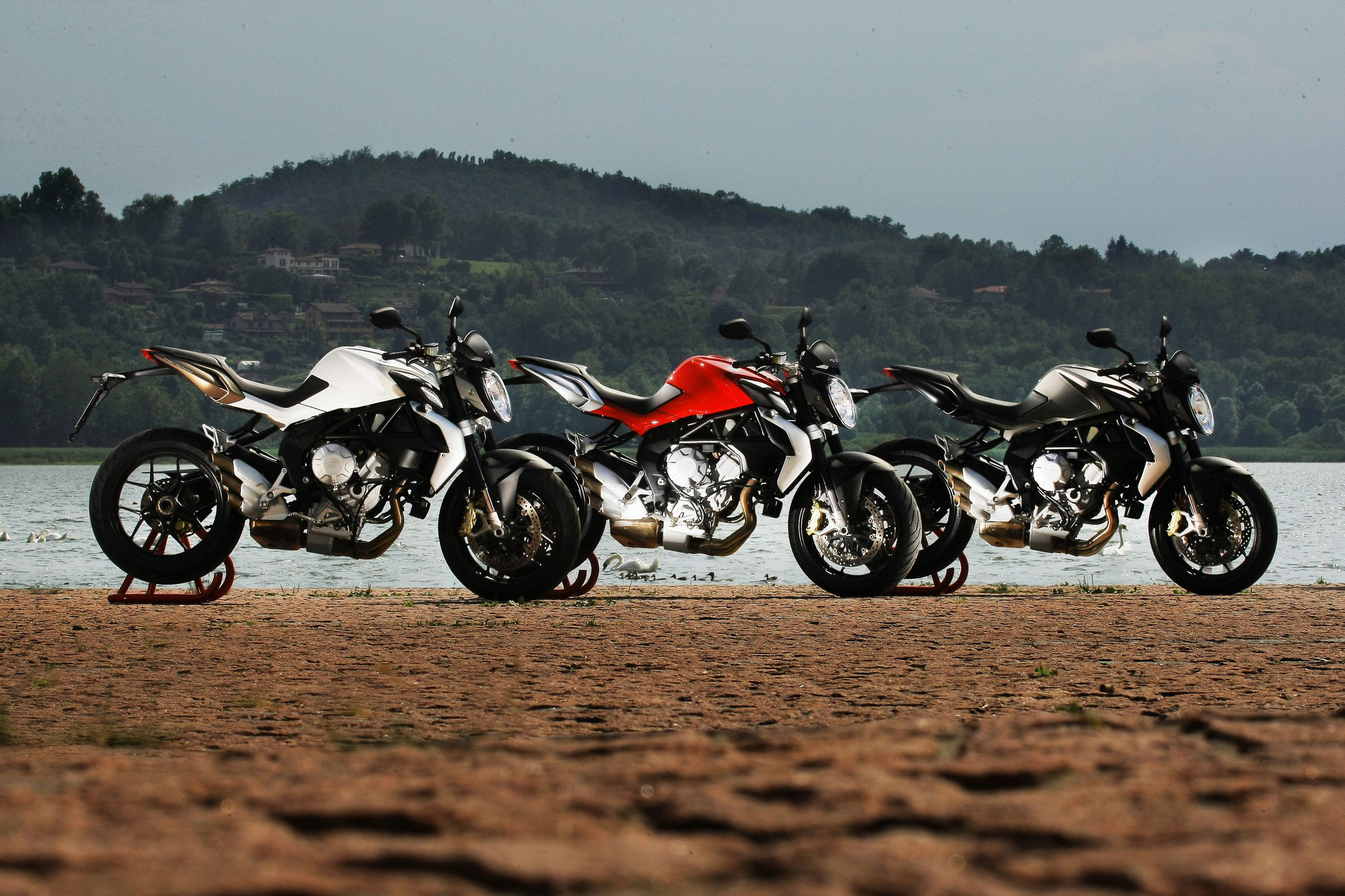 Vehicles Agusta Brutale HD Wallpaper | Background Image
