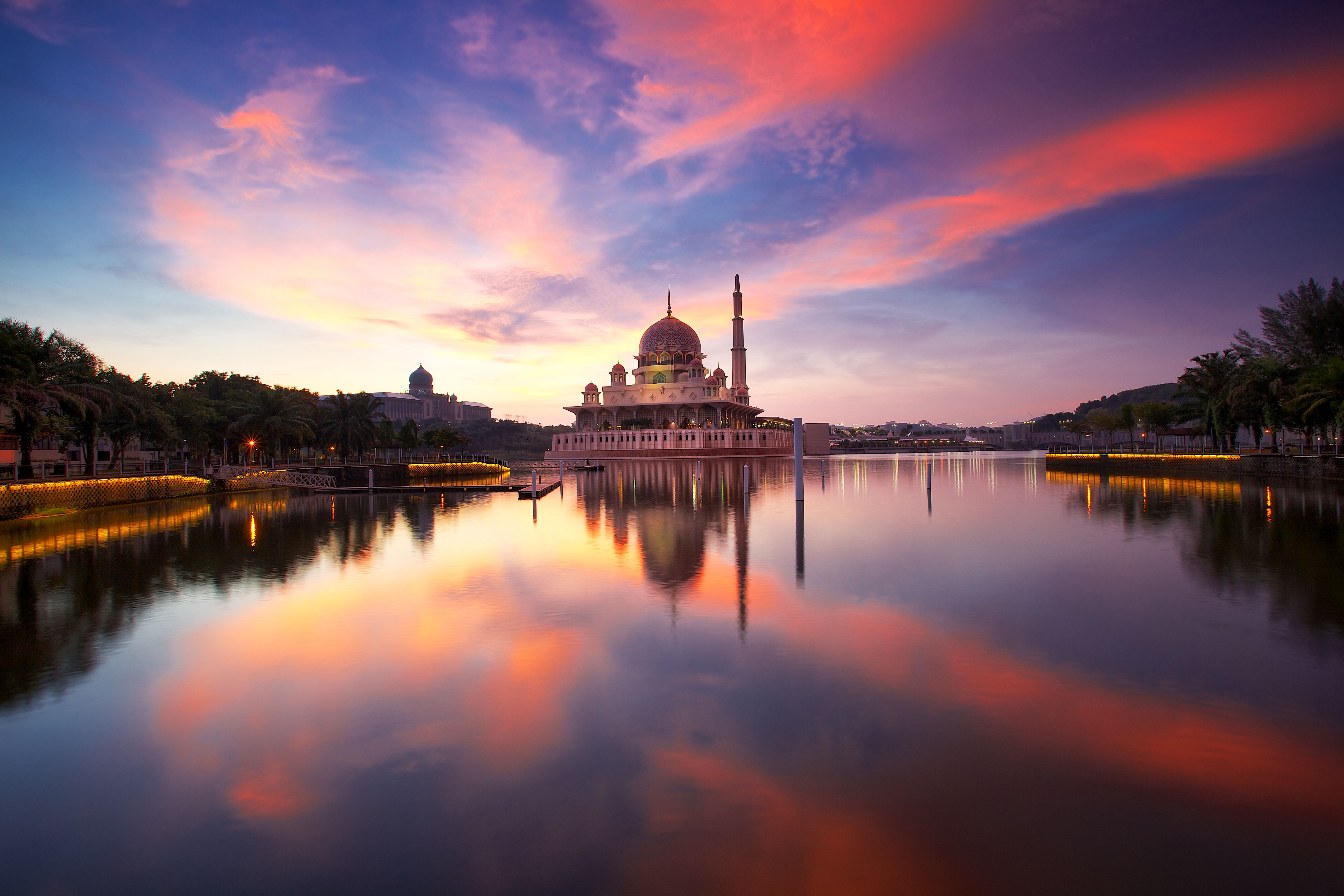 Putra Mosque 4k Ultra HD Wallpaper | Background Image | 5616x3744