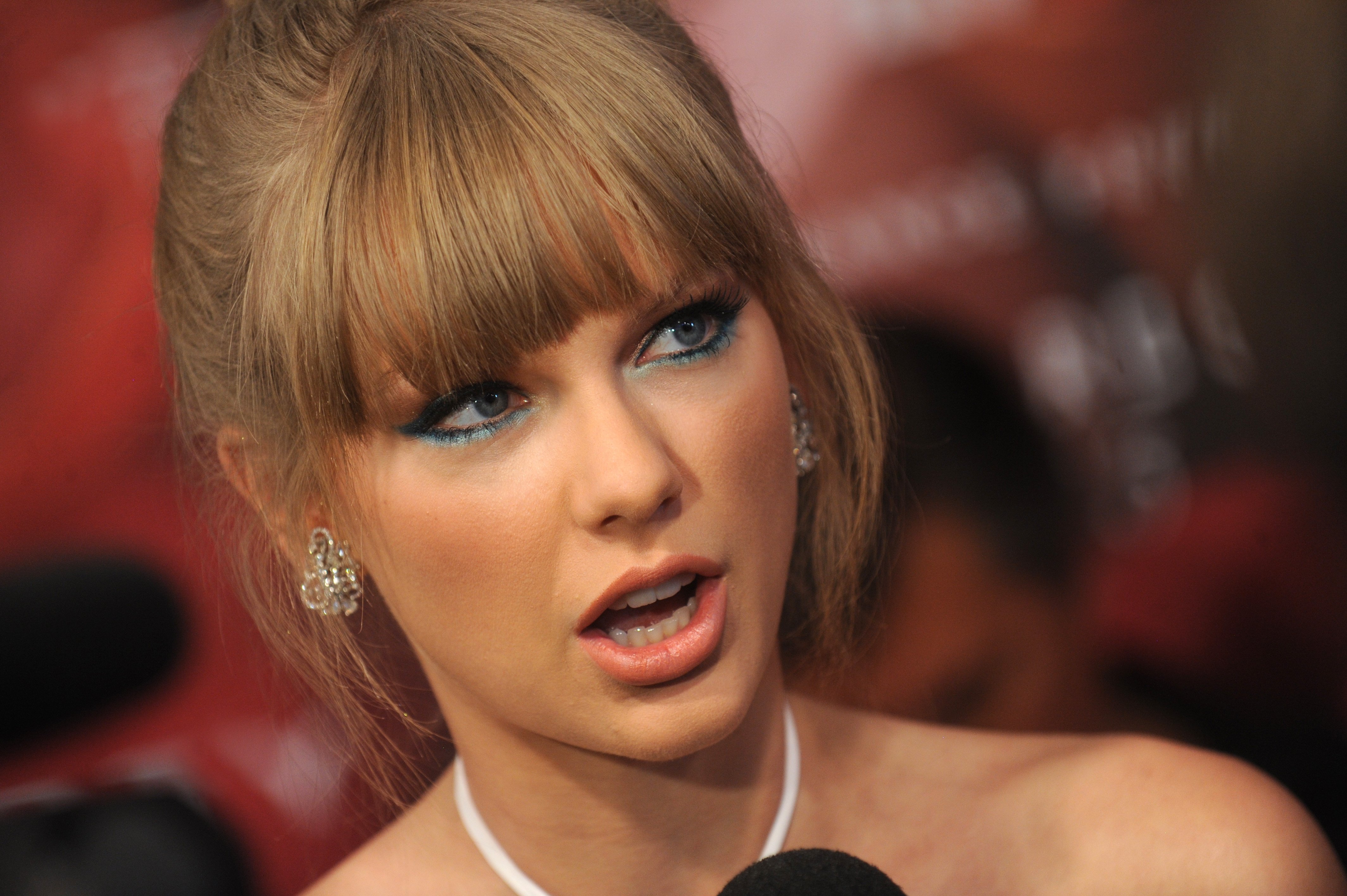 Music Taylor Swift HD Wallpaper | Background Image
