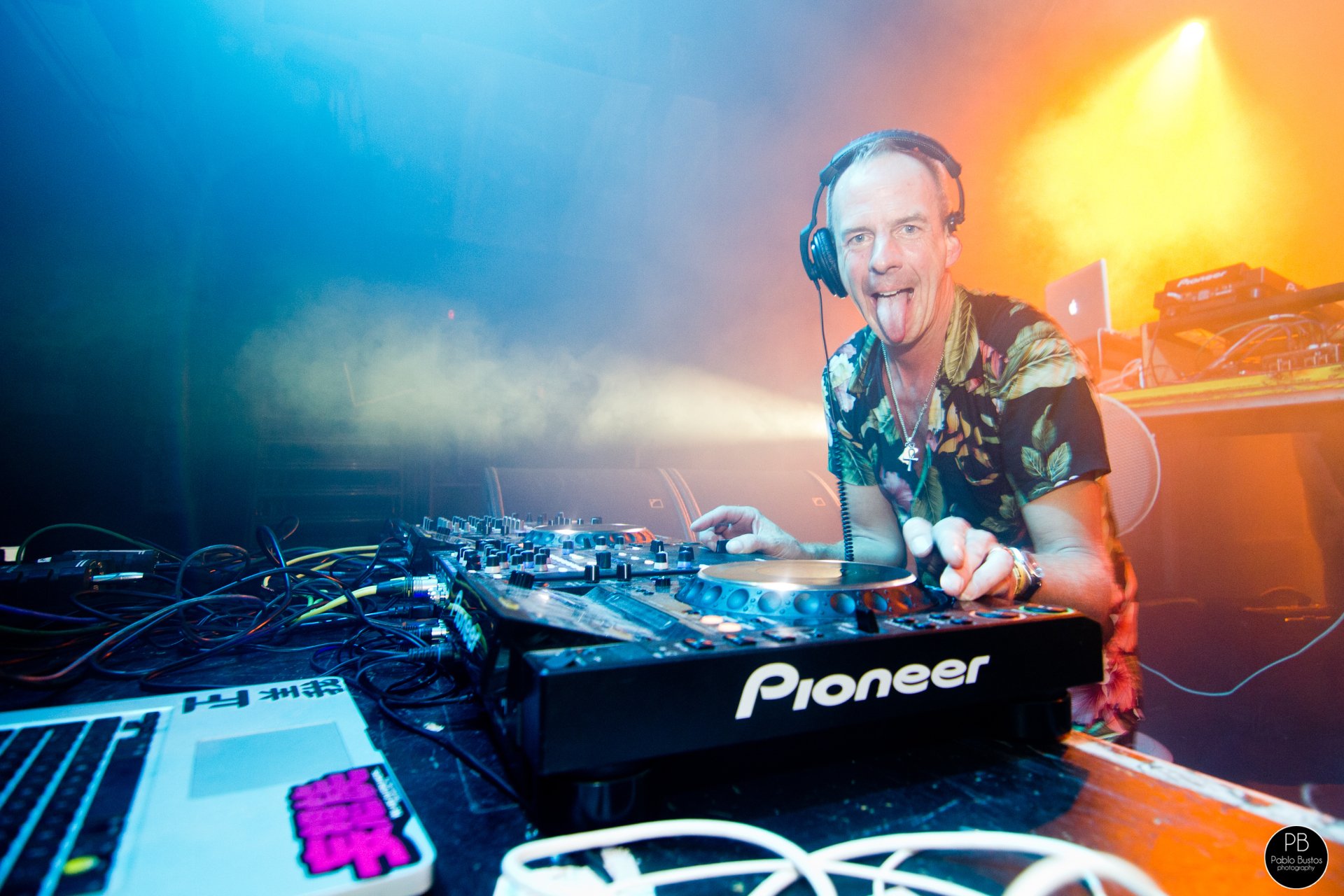 Download Music Fatboy Slim HD Wallpaper