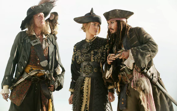 A HD wallpaper featuring Elizabeth Swann (Keira Knightley), Hector Barbossa (Geoffrey Rush), and Jack Sparrow (Johnny Depp) from Pirates of the Caribbean: At World's End.