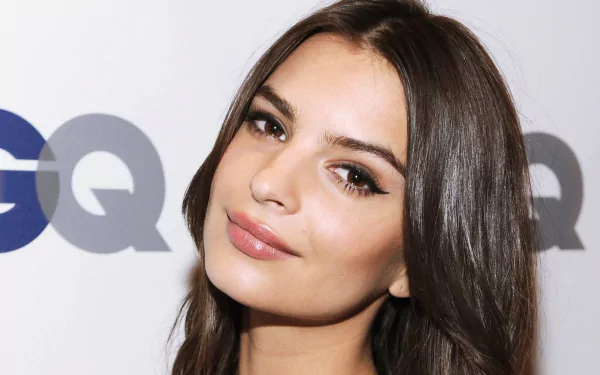 Celebrity Emily Ratajkowski HD Desktop Wallpaper | Background Image