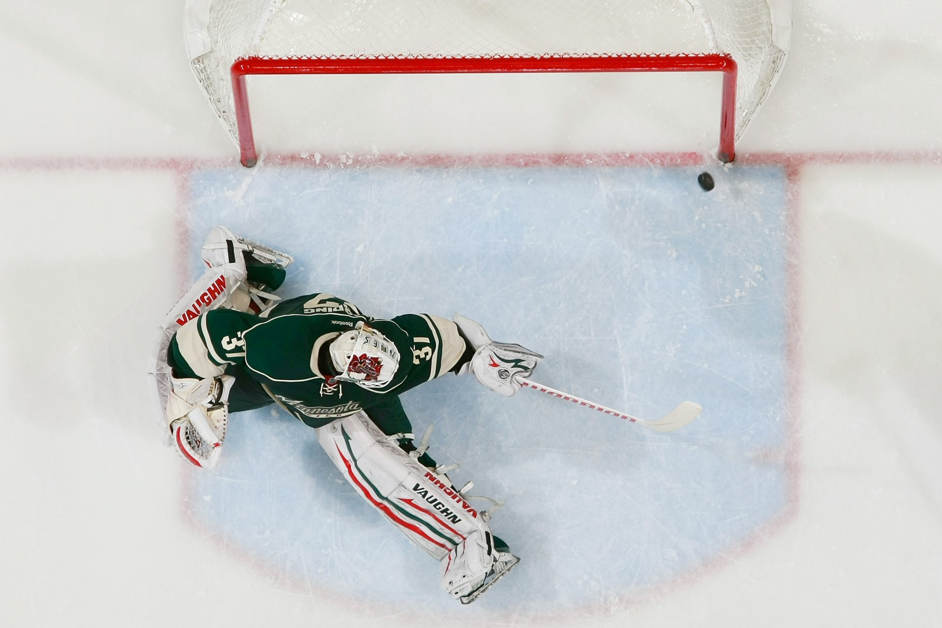 Download Hockey Sports HD Wallpaper
