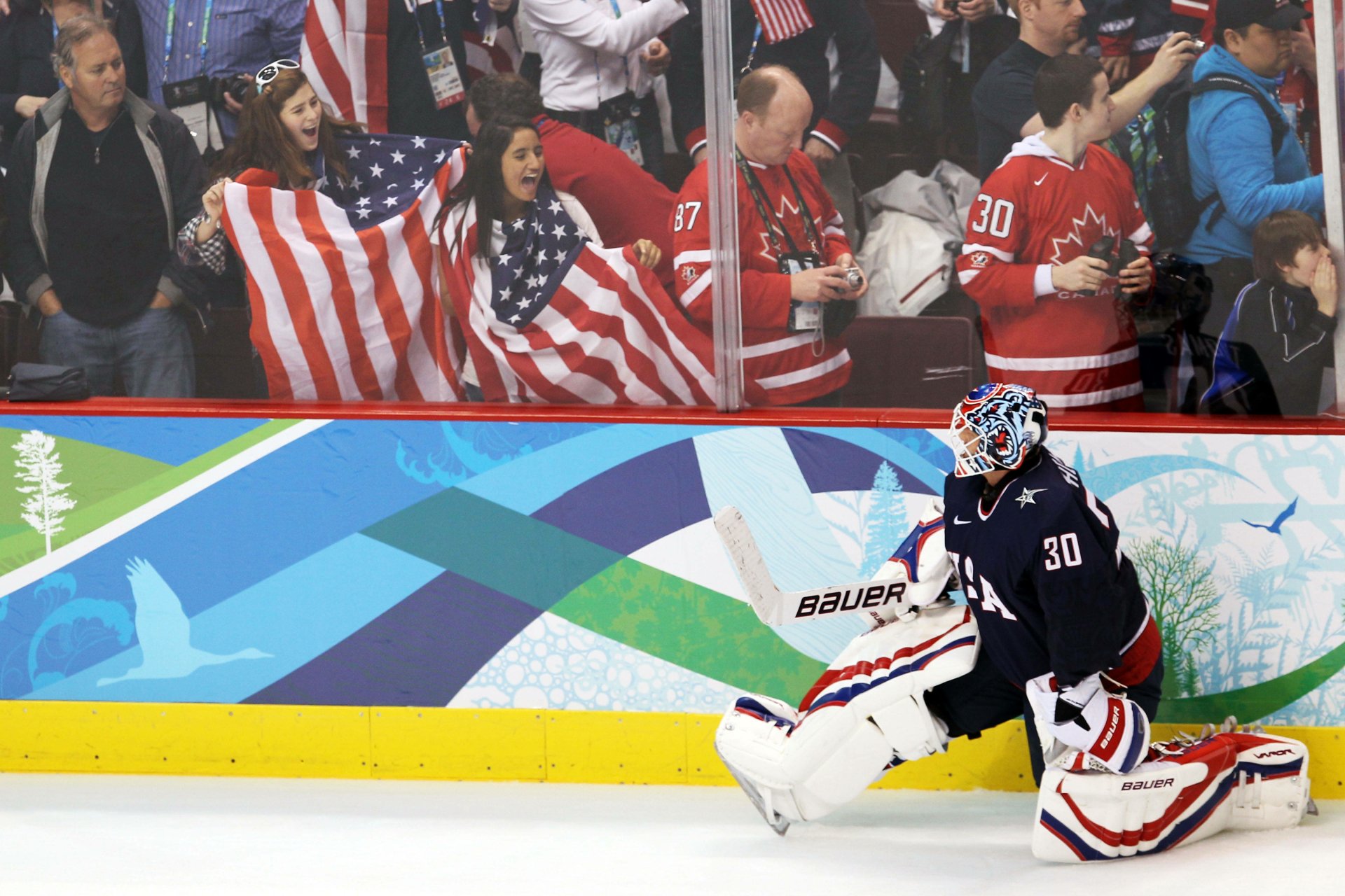 Download Hockey Sports 4k Ultra HD Wallpaper