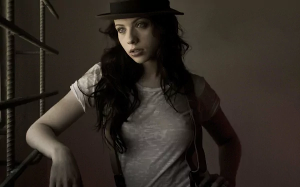 Celebrity Michelle Trachtenberg HD Desktop Wallpaper | Background Image