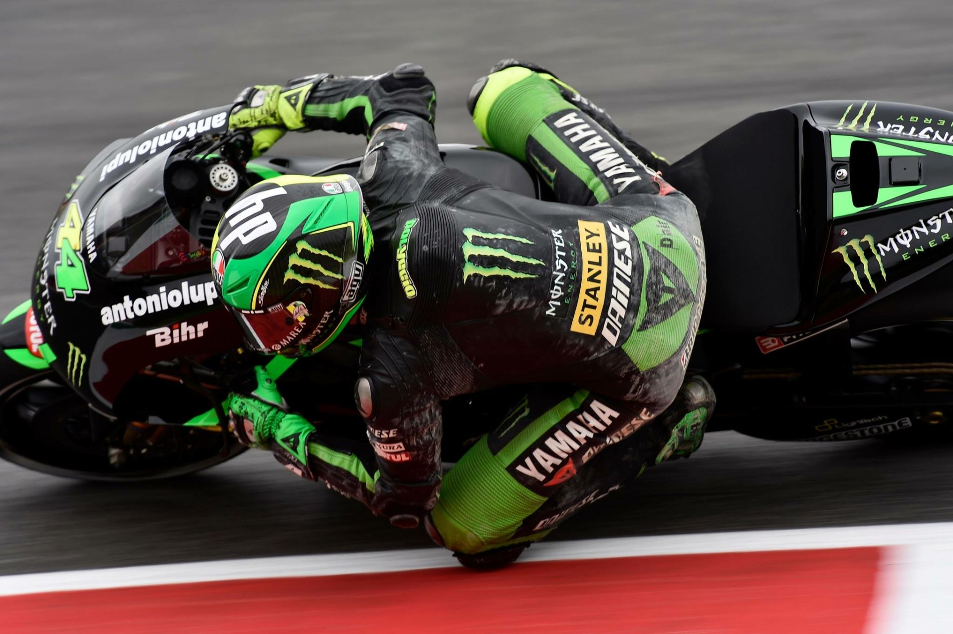 Download Vehicle Yamaha HD Wallpaper