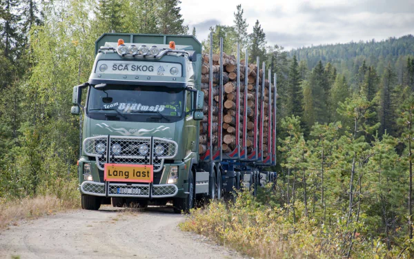 vehicle Volvo HD Desktop Wallpaper | Background Image