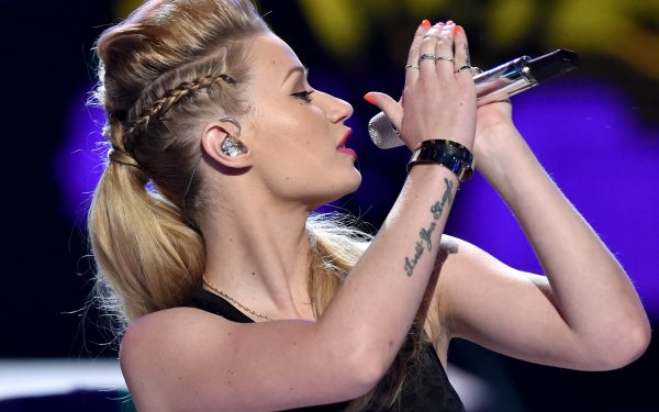 Music Iggy Azalea Australian Singer Rapper Blonde Microphone HD Wallpaper | Background Image