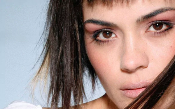 American actress Celebrity Shannyn Sossamon HD Desktop Wallpaper | Background Image