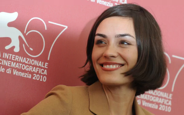 Shannyn Sossamon 4k Wallpapers