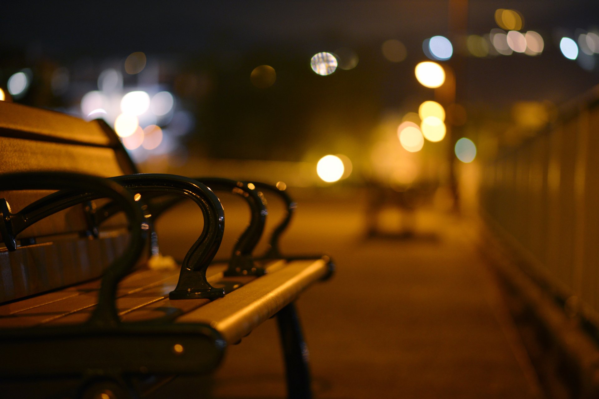 Download Street Bokeh Light Night Man Made Bench HD Wallpaper