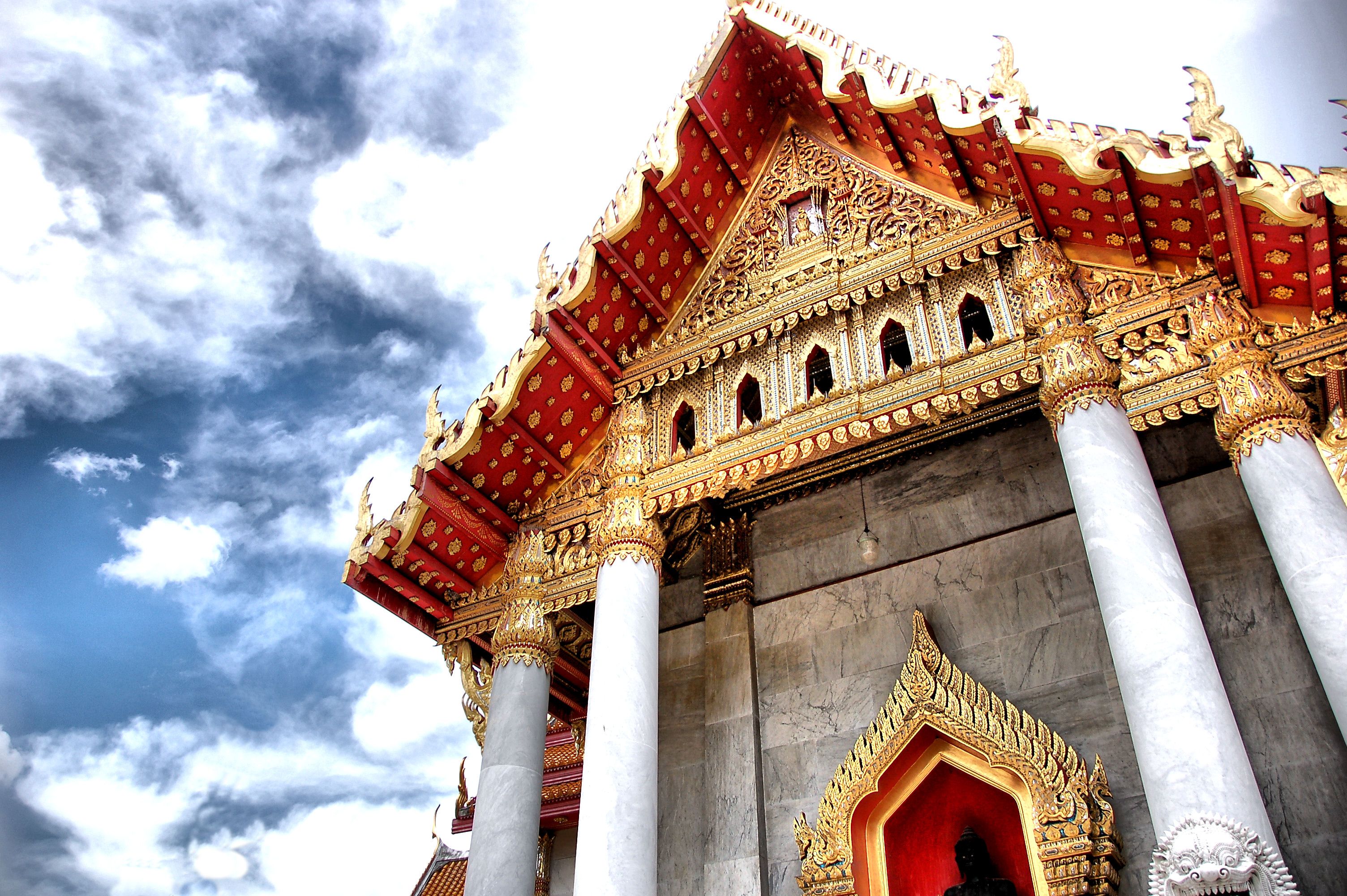 Religious Wat Benchamabophit HD Wallpaper | Background Image