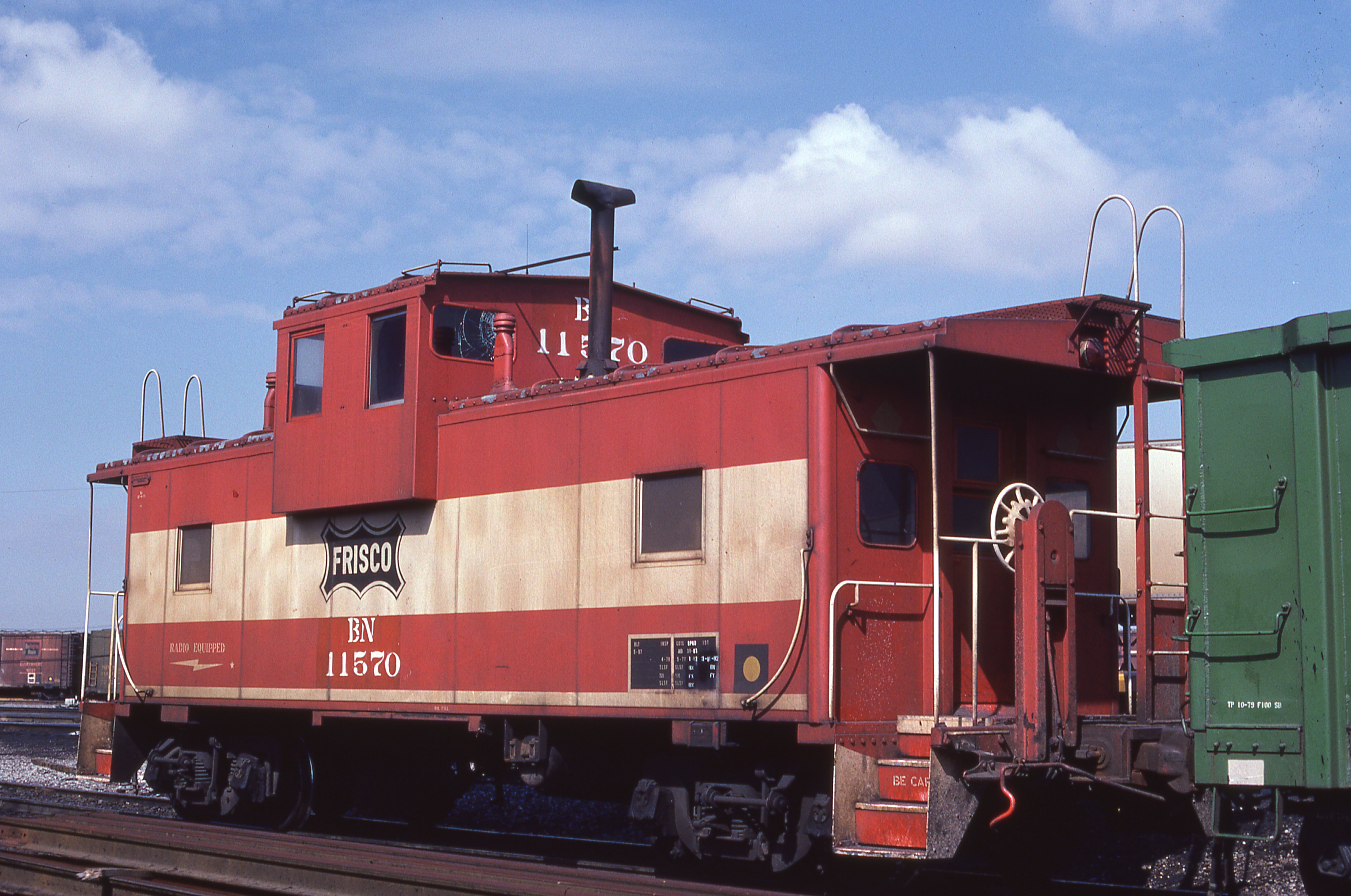 Download Vehicle Train 8k Ultra HD Wallpaper