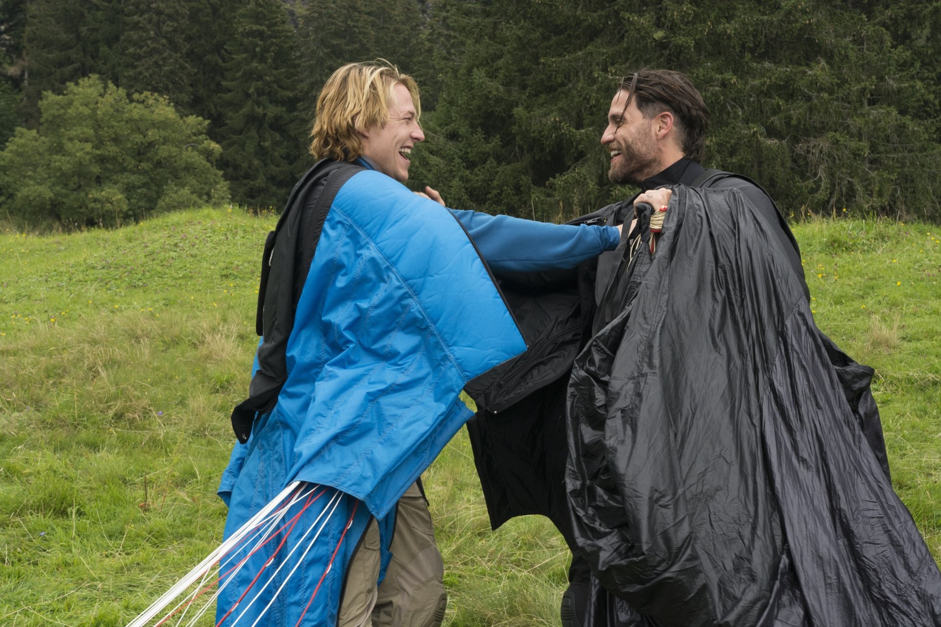 Download Luke Bracey Johnny Utah Bodhi (Point Break) Edgar Ramírez Movie Point Break (2015) 4k Ultra HD Wallpaper