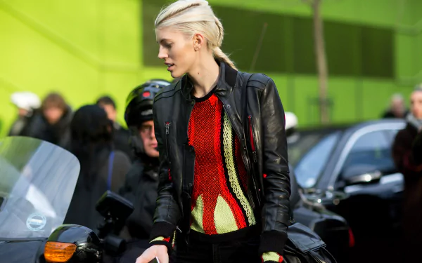 blonde model American Celebrity Devon Windsor HD Desktop Wallpaper | Background Image