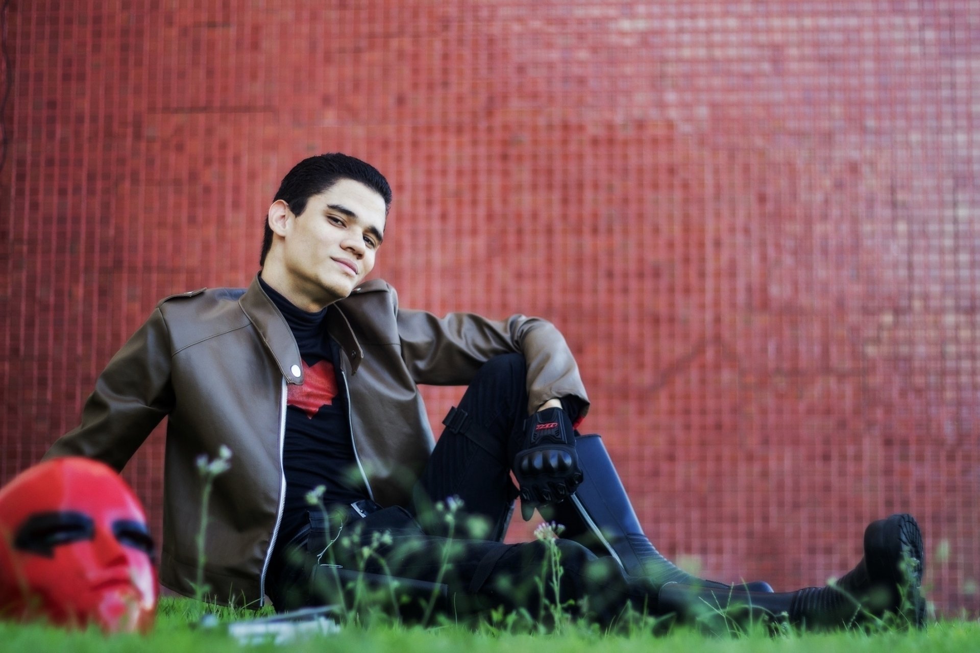 Download Red Hood Jason Todd Man Cosplay HD Wallpaper