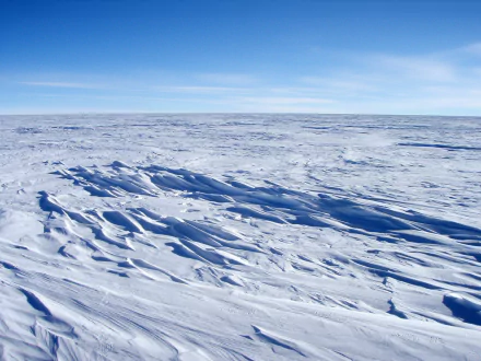  The world's coldest place, East Antarctic Plateau